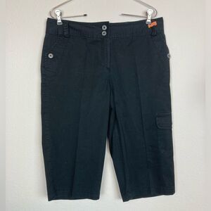 Rafaella Cargo Capris with side and back pockets w/ metal buttons